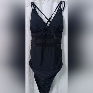 NWT CUPSHE Black Strappy One-Piece Swimsuit Size L